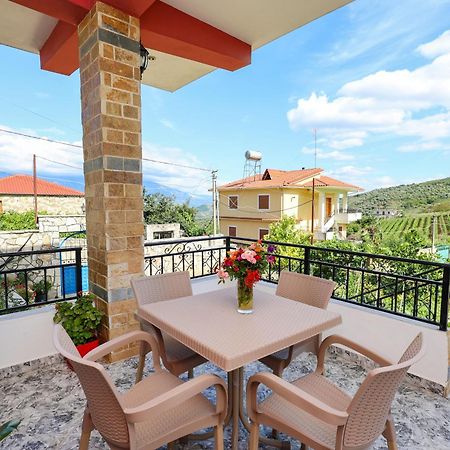 Villa Xherimeja Family Oasis Berat Bagian luar foto