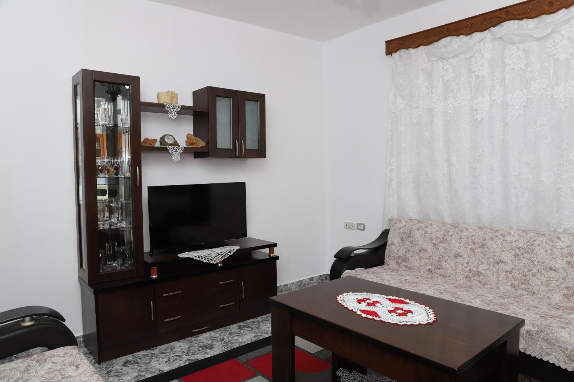 Villa Xherimeja Family Oasis Berat Ruang foto